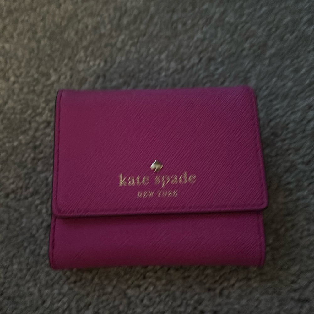 Kate spade compact wallet